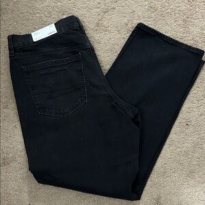 AE Curvy Straight Black Jeans